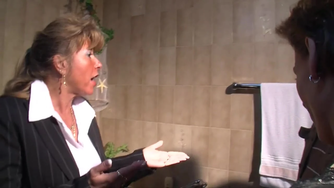 Amateurs explore relish, showcasing ample busts in Episode 6.