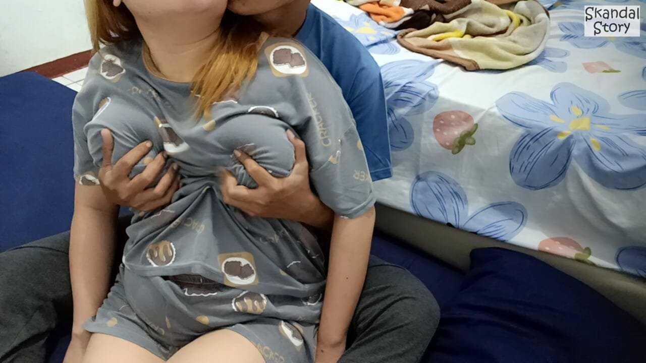 Entice step sister with shared relish for dance.