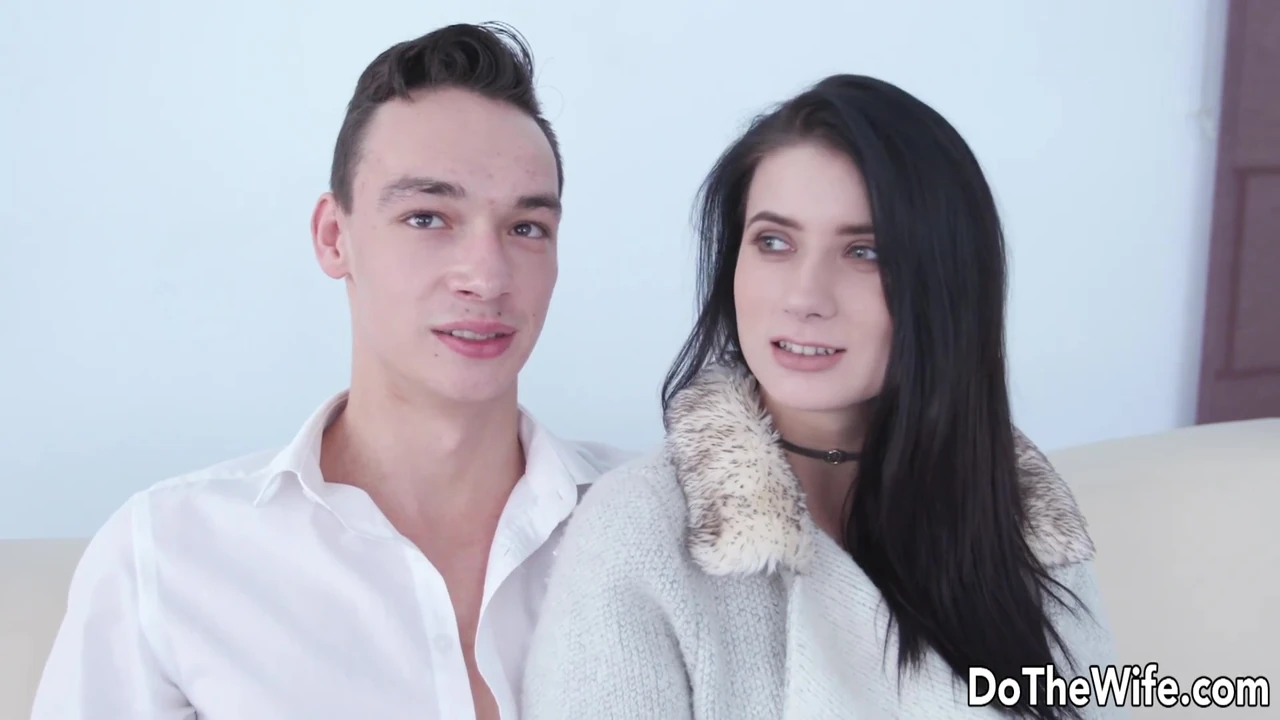 Hung stud penetrates Nicole Black’s gaping asshole.