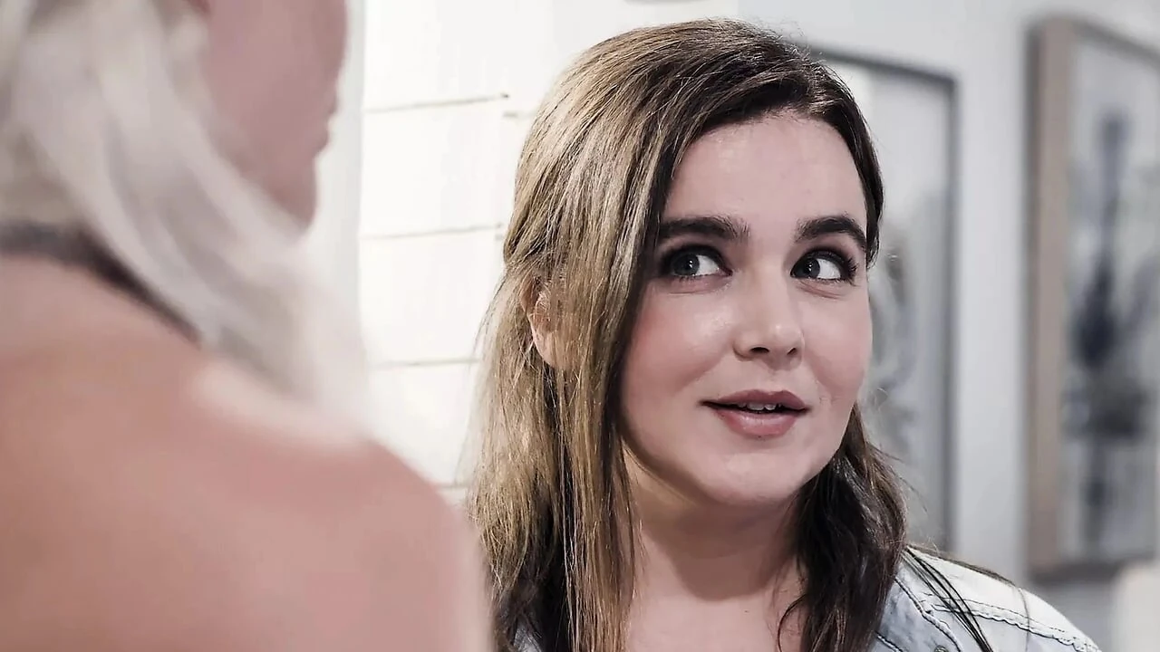 Natasha Nice, libidinuous trio unites in an passionate session.