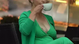 Public display, wife’s reveal, massive enthusiasm.